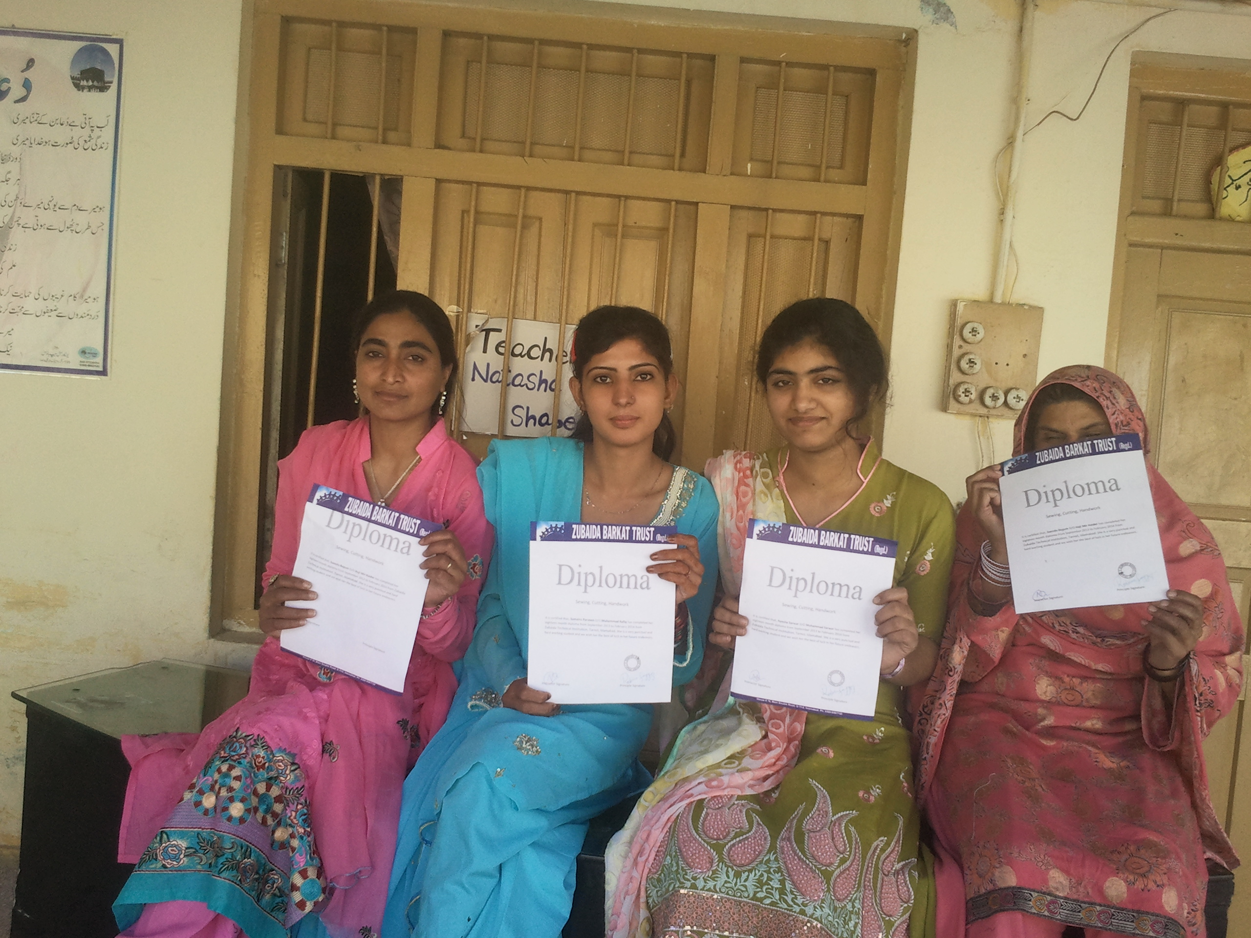 Diploma and machinery distribution 1