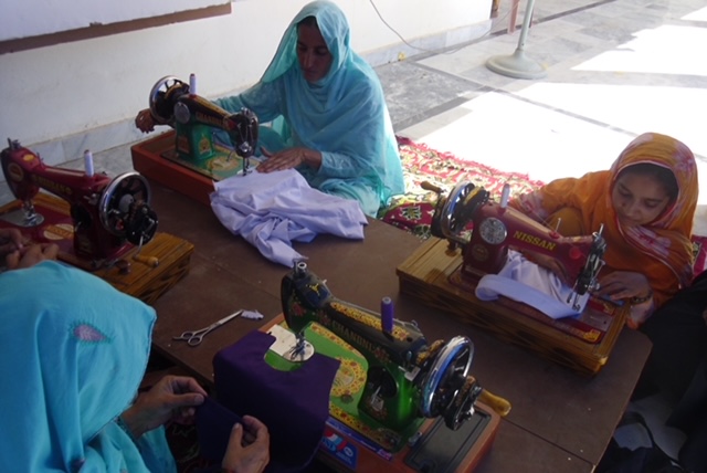 Diploma and machinery distribution 14