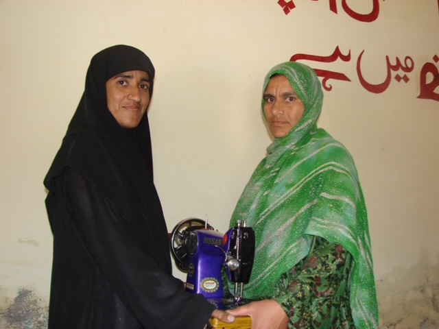 Diploma and machinery distribution 4