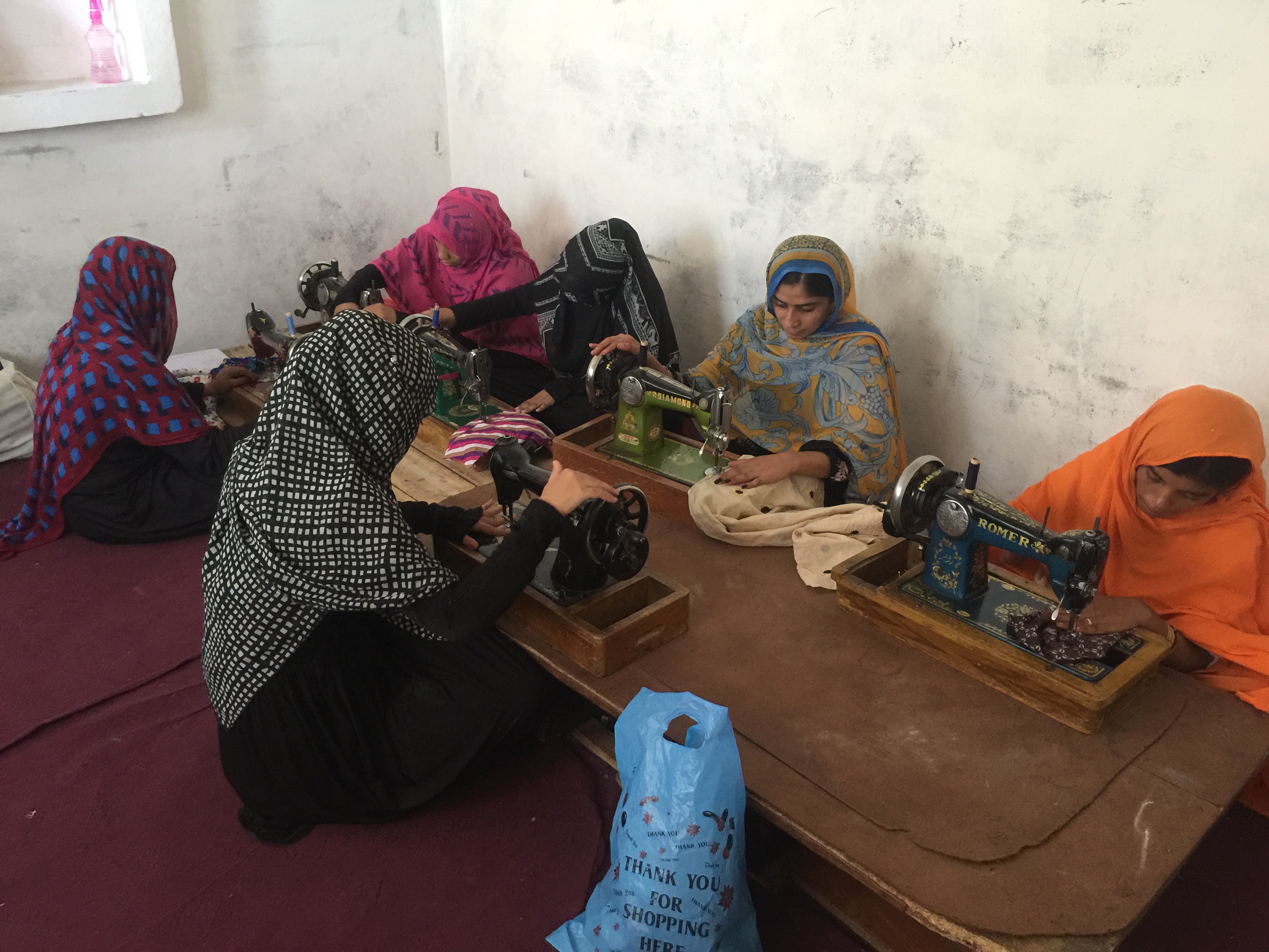 Diploma and machinery distribution 7